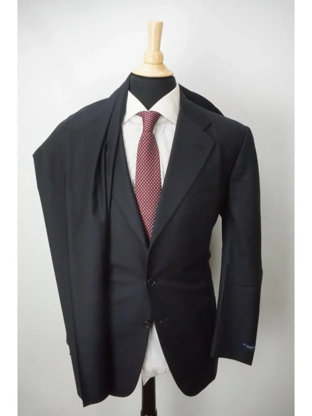 Burberry approximate measurements